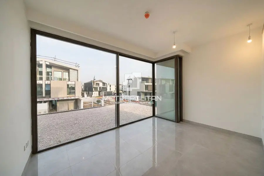 Large Type| Grease Kitchen| Ensuite|Full Burj View