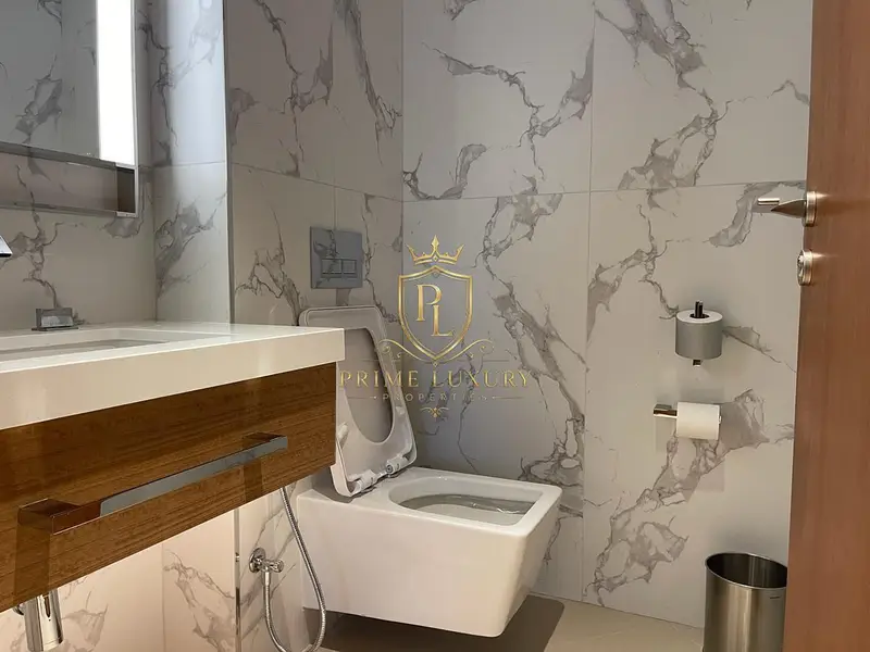 Elegant 3BR | Burj Khalifa View | Fully-Furnished