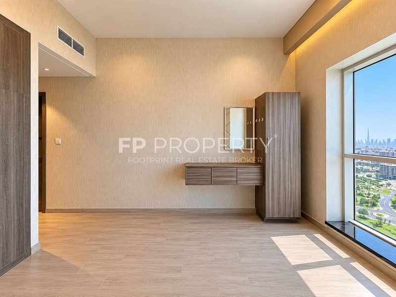 7 Minimalist Apartment Interior with City Views. png