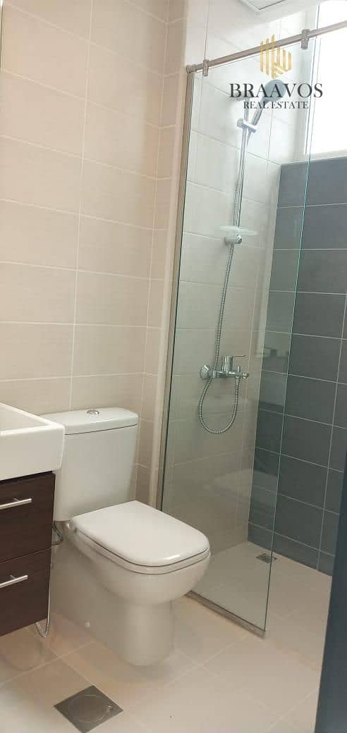 22 WhatsApp Image 2026-10-29 at 12.05. 58. jpeg