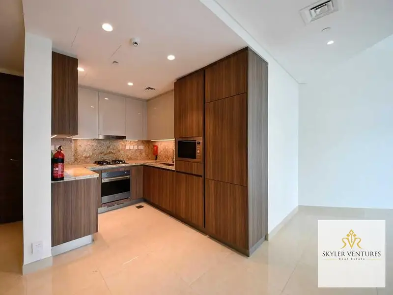 2 Plus Study | Canal Views | New Tower