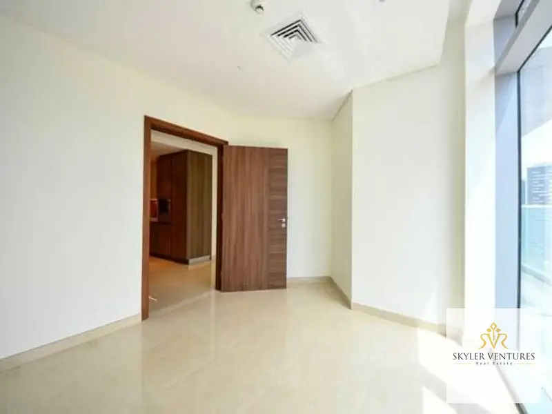 2 Plus Study | Canal Views | New Tower