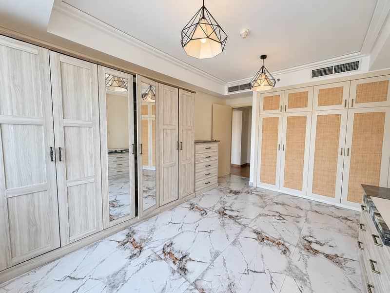 12 Clean, bright lakeview property interior-4. png