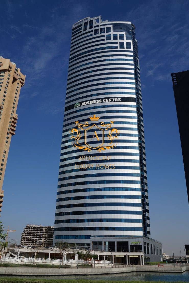 10 HDS-Business-Tower-3. jpg