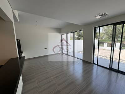 4 habitaciones Townhouse para en Alquiler en DAMAC Hills, Dubai - WhatsApp Image 2026-10-29 at 12.30. 25 PM. jpeg