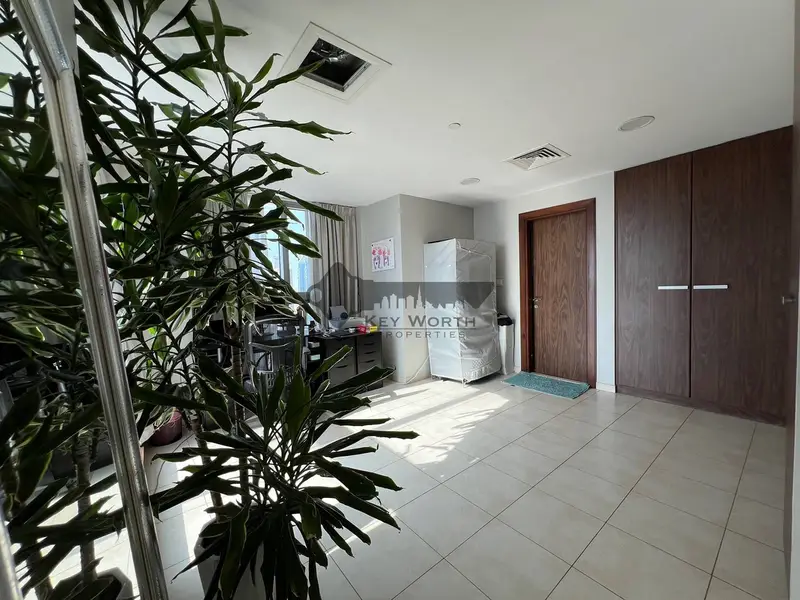 Tower H Large 3BR + Maid | High Floor | Sea View