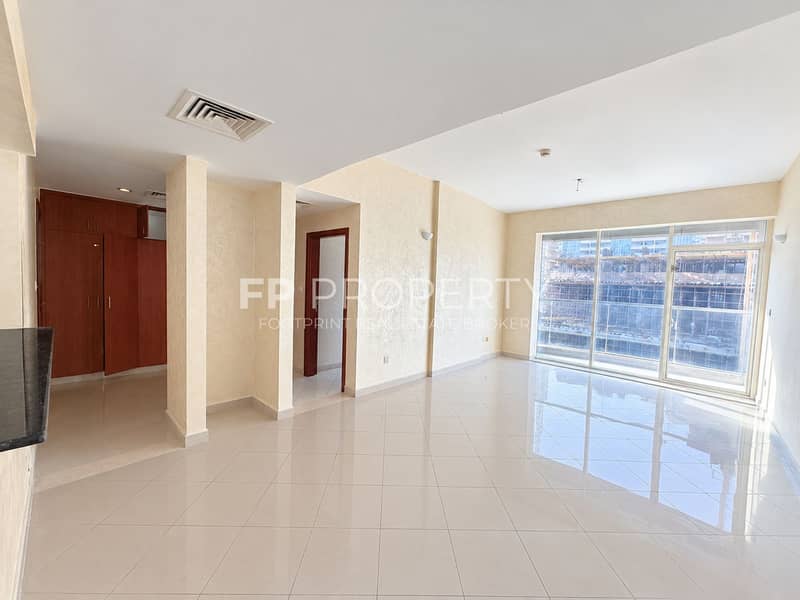 Bright Empty Modern Apartment Interior. png Bright Empty Modern Apartment Interior. png