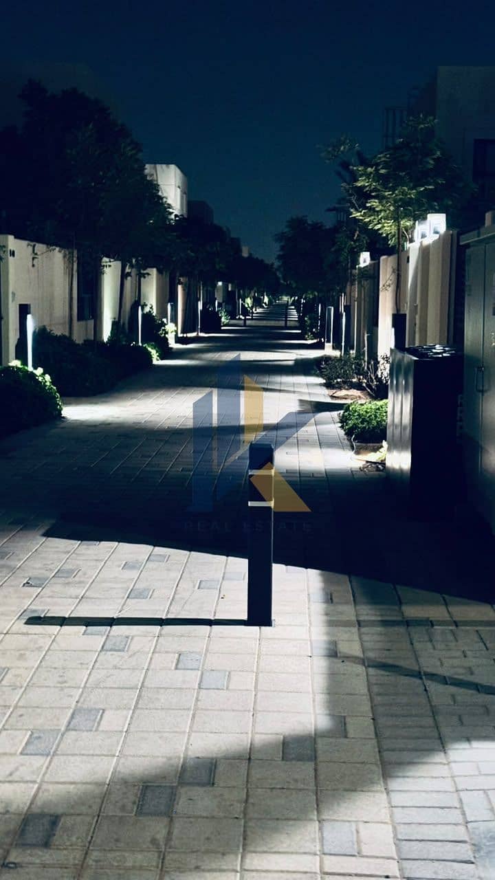 34 237739. jpg