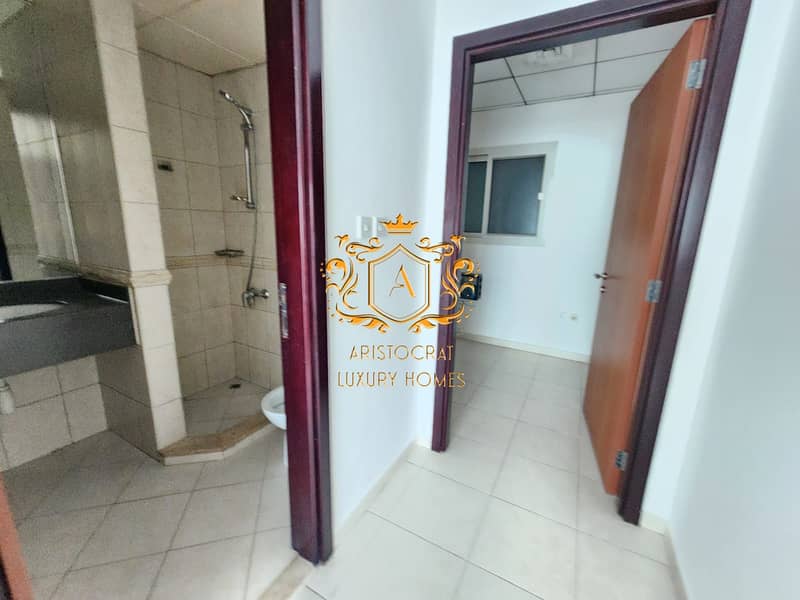 5 Maid-room 01. jpeg