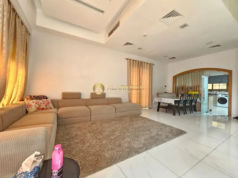 Corner Unit | Extended | Near to exit