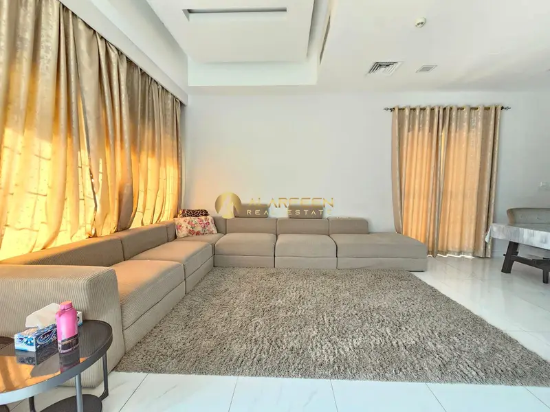 Corner Unit | Extended | Near to exit