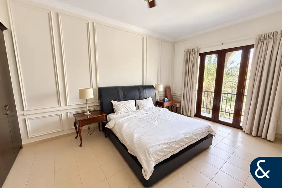 Marbella Type | 5 Bedrooms | Large Plot | VOT