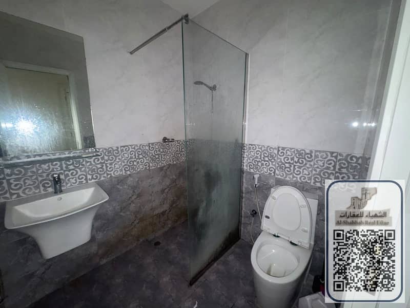 5 WhatsApp Image 2026-10-27 at 2.00. 37 PM. jpeg