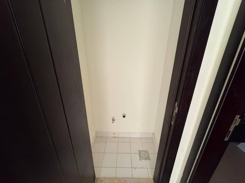 12 image_11