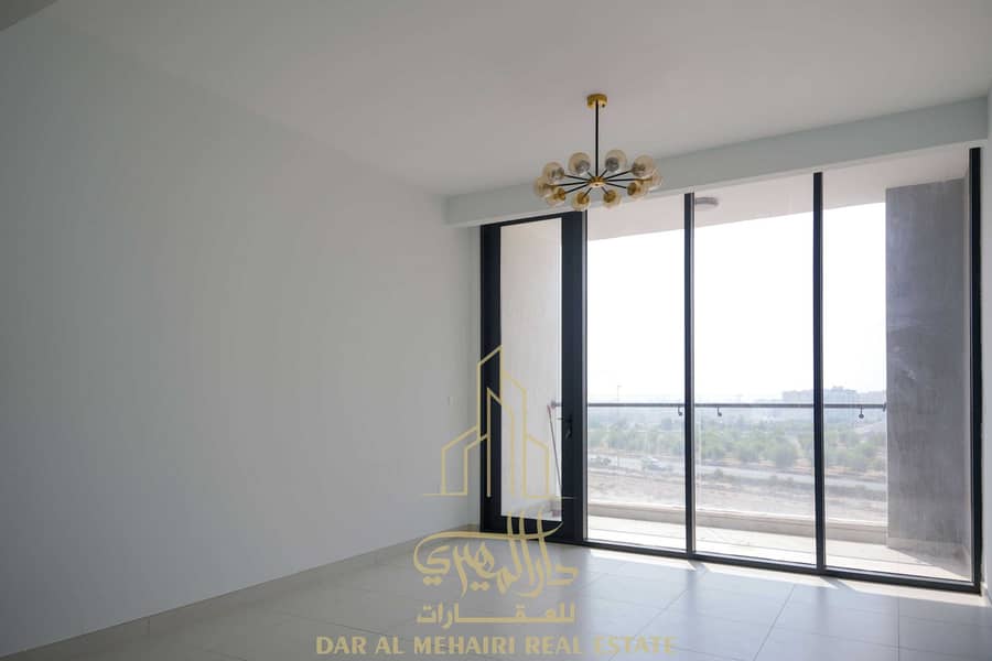 7 aysha building_page-0008. jpg