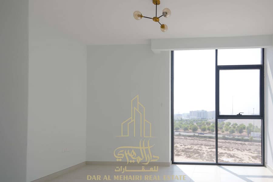 8 aysha building_page-0010. jpg