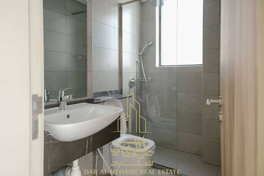 16 aysha building_page-0012. jpg