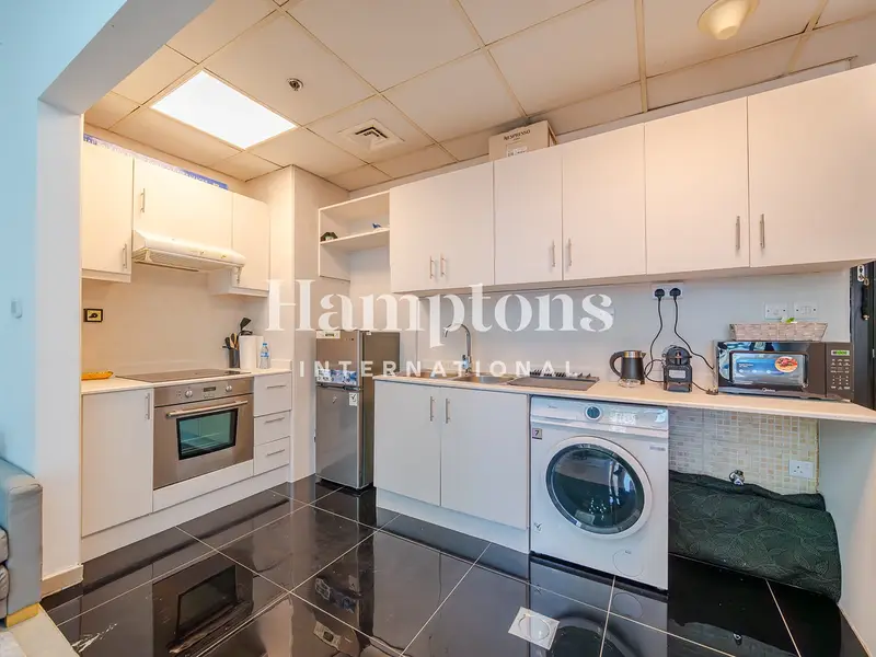 Marina Partial Sea Views | High-Yield Short-Term