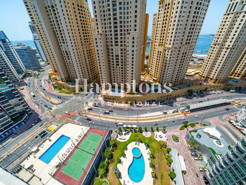 Marina Partial Sea Views | High-Yield Short-Term