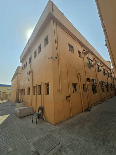 Labour Camp zum Miete in Al Jurf, Ajman - WhatsApp Image 2026-10-23 at 10.07. 23 PM. jpeg