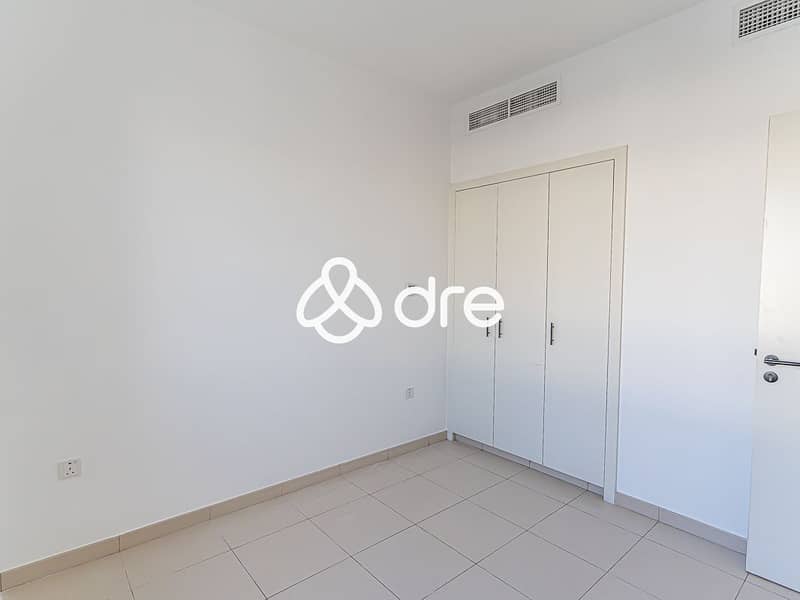 16 DRE09917. JPG