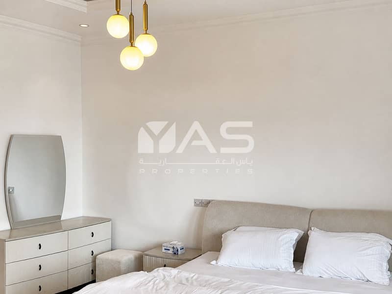 5 05-bedroom-close-dslr. png