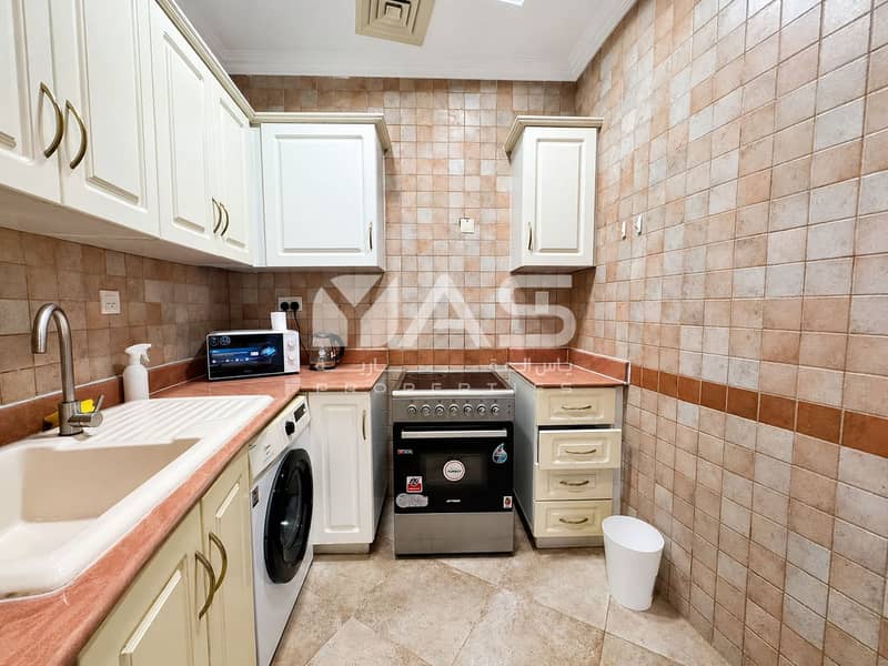 27 30-kitchen-stove-view-dslr. png