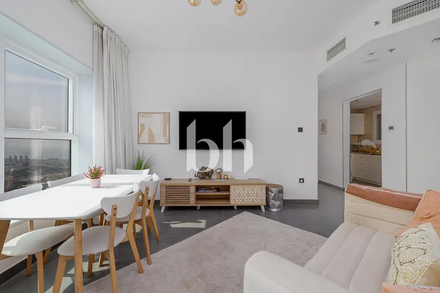 Best To Invest| Furnished | Nicely Upgraded| 3 Bed