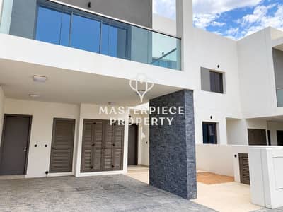 3 habitaciones Townhouse para en Alquiler en Yas Island, Abu Dhabi - Casa adosada en Yas Island,Yas Acres,Redwoods, 3 dormitorios, 260000 AED - 17025299 3 habitaciones Townhouse para en Alquiler en Yas Island, Abu Dhabi - Casa adosada en Yas Island,Yas Acres,Redwoods, 3 dormitorios, 260000 AED - 17025299