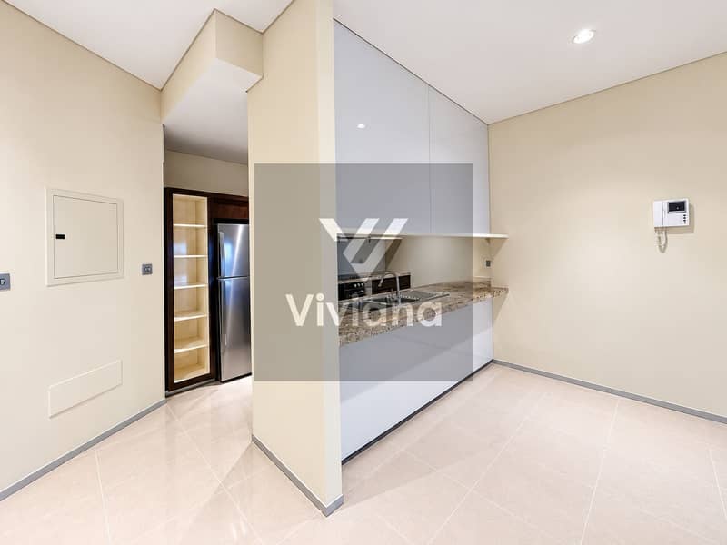 8 Bright Modern Kitchen Nook. png