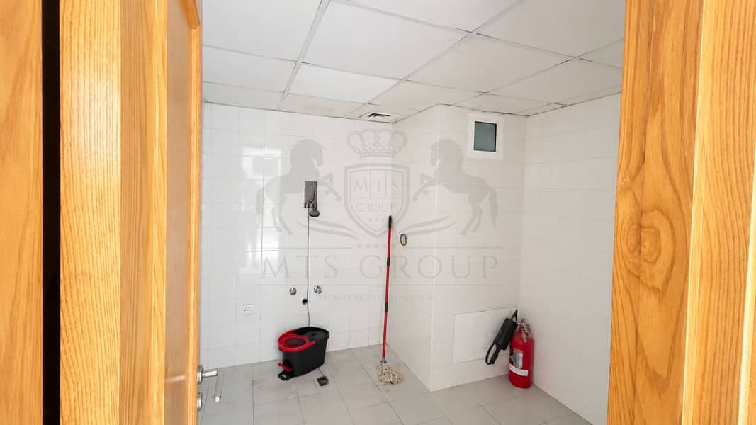 14 WhatsApp Image 2026-10-29 at 2.56. 59 PM (2). jpeg