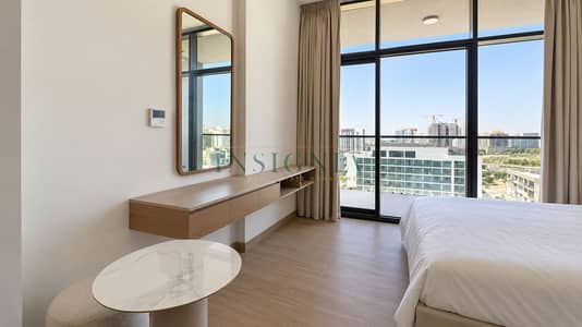 Monolocale in affitto a Majan, Dubai - Modern Bedroom with City View. png Monolocale in affitto a Majan, Dubai - Modern Bedroom with City View. png