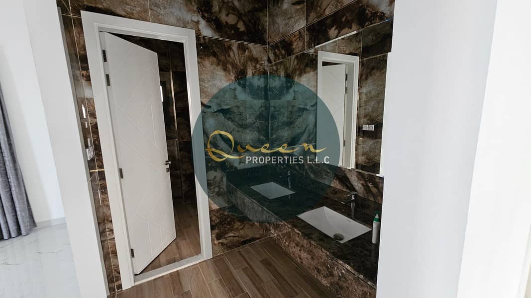 4 WhatsApp Image 2026-10-26 at 5.17. 23 AM. jpeg