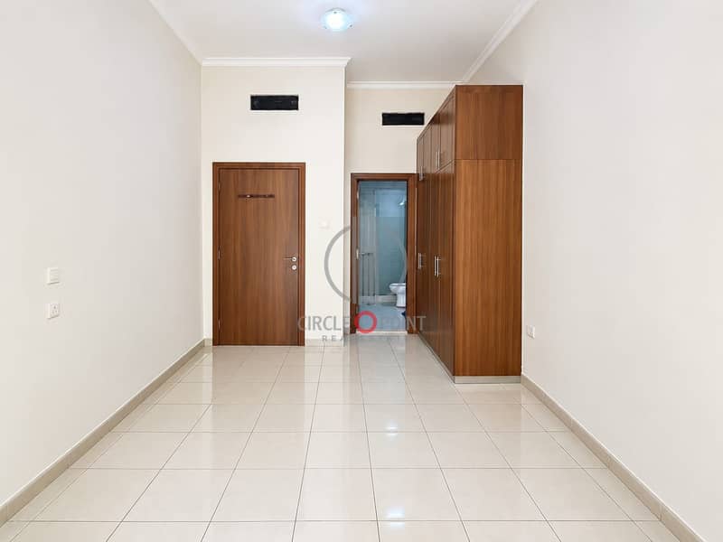 9 62b90a50-8a00-4490-abec-12b838ca36b1. jpg