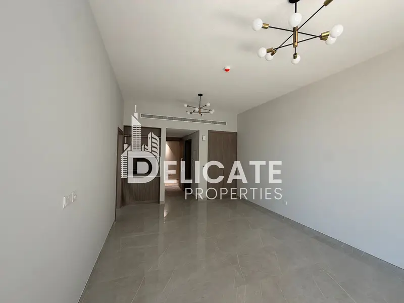 Spacious 1BR | Huge Balcony | Prime Location