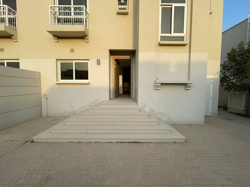 3 WhatsApp Image 2026-10-26 at 04.19. 26. jpeg