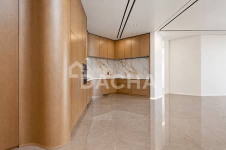 3 Bedroom Apartment for Sale in Palm Jumeirah, Dubai - New to Market | Bespoke Luxury | High Floor 3 Bedroom Apartment for Sale in Palm Jumeirah, Dubai - New to Market | Bespoke Luxury | High Floor