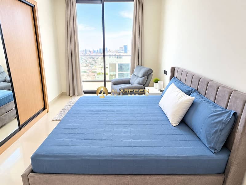 2 Modern Bedroom with City View (1). png