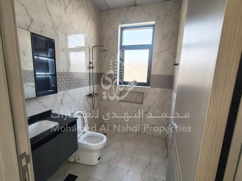 9 2d200ec6-7cf7-4674-aa1e-45513acada3d. jpg