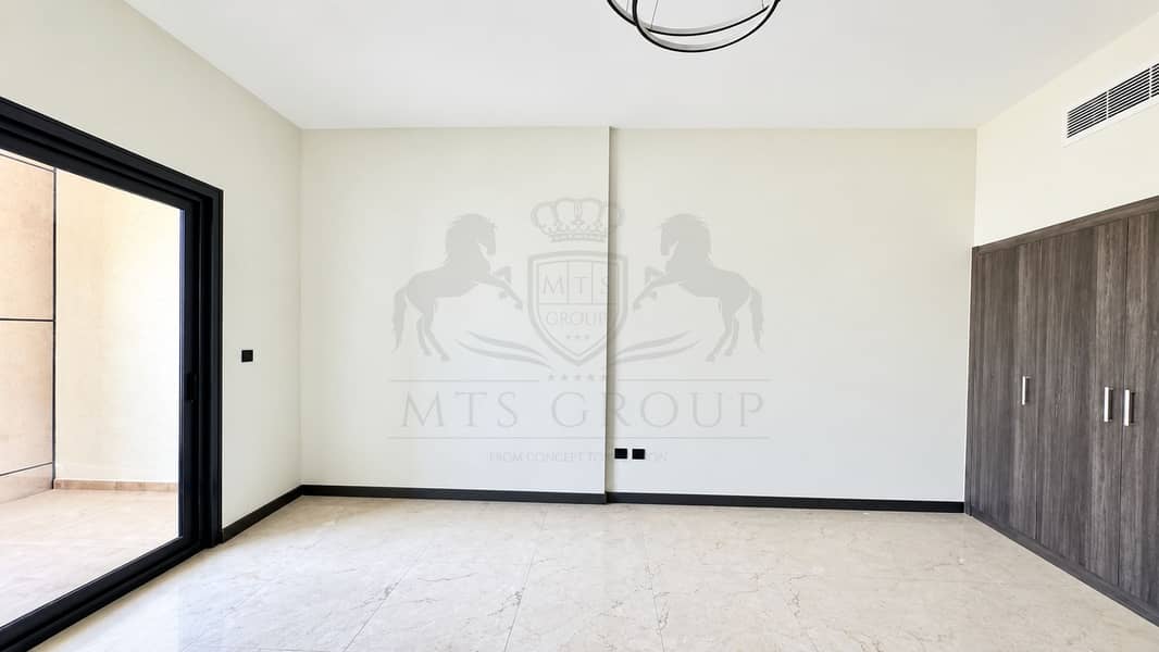 5 Bright Minimalist Bedroom Interior. png