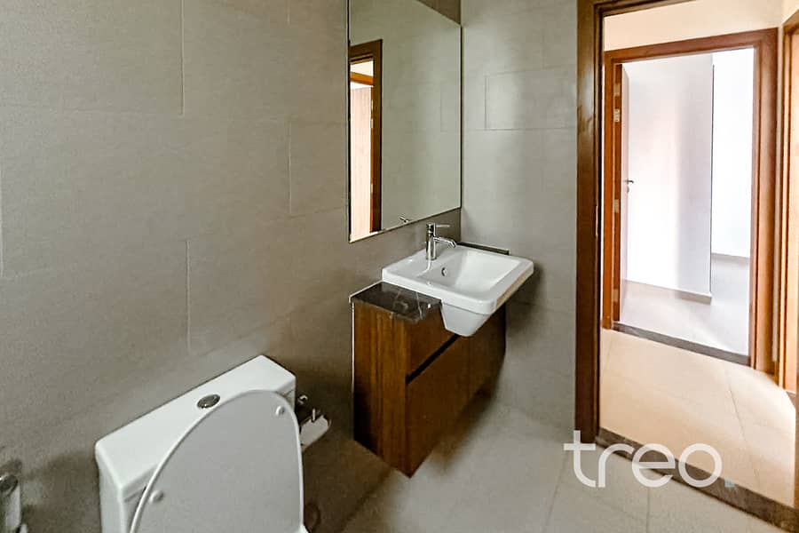 18 with watermark-3. jpg