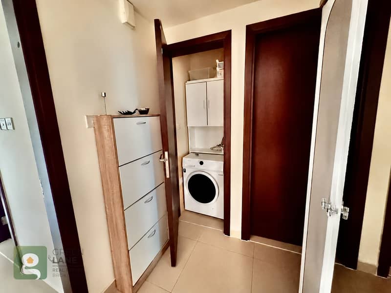6 Hallway laundry nook with washing machine-5. png