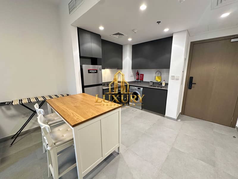 2 FULLY FURNISHED 1 BHK HOME WITH FULL POOL VIEW AT TIRAZ, ALJADA | AED 59K