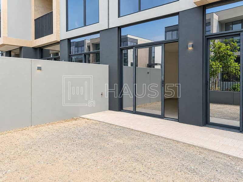 2 Mudon Al Ranim 6-275-2. jpg