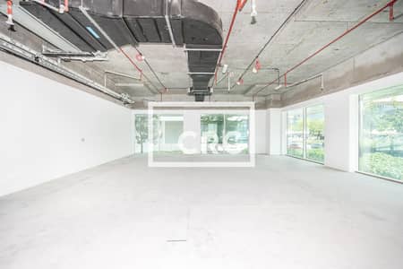 Shop for Rent in Al Garhoud, Dubai - KUM 8993 Edit