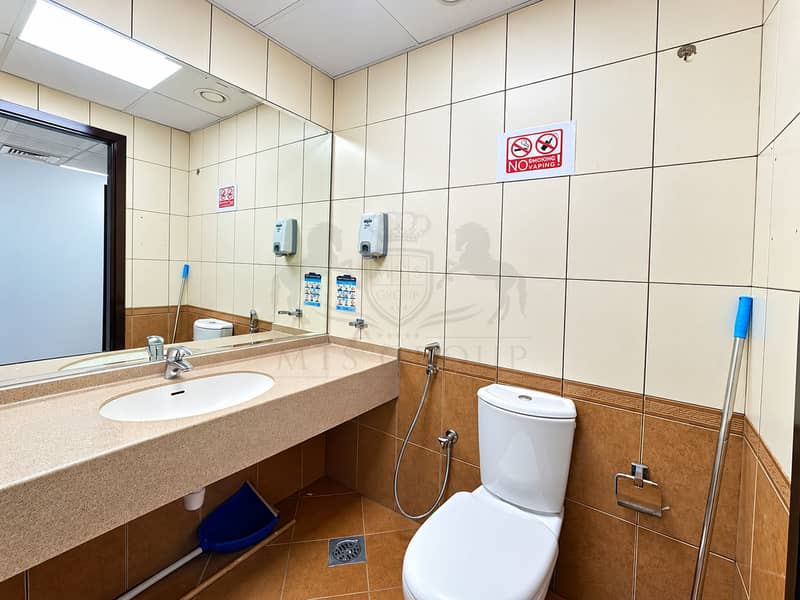 18 Bright Modern Public Restroom. png