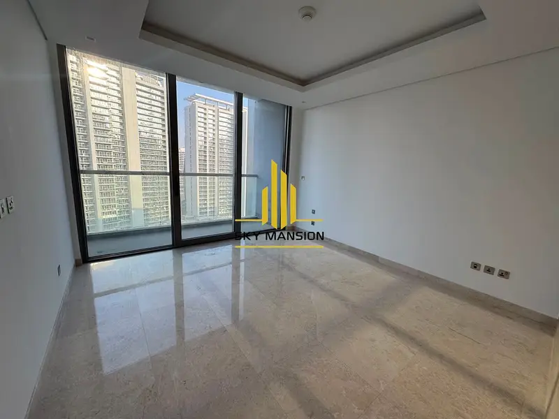 Spacious 2BR Apartment | Canal & Pool Views | The Sterling East, Business Bay