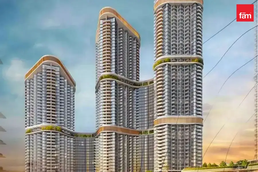 Panoramic Lagoon And Community View | High Floor