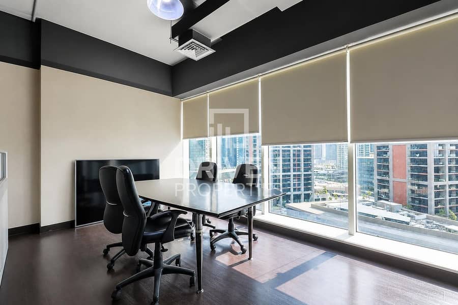 Unfurnished Office | Community View | Negotiable Unfurnished Office | Community View | Negotiable