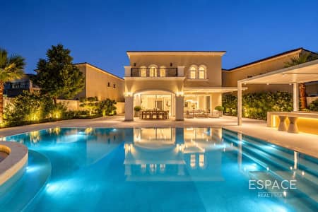 Villa de 4 chambres à à vendre à Jumeirah Park, Dubai - Villa à Jumeirah Park,District 6, 4 chambres, 13750000 AED - 17028395 Villa de 4 chambres à à vendre à Jumeirah Park, Dubai - Villa à Jumeirah Park,District 6, 4 chambres, 13750000 AED - 17028395